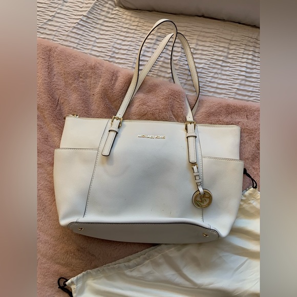 Michael Kors Set - Picture 5 of 16